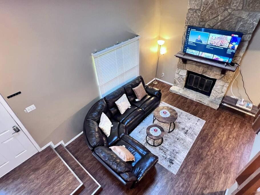 شقة The Cozy Townhouse Wpafb & Wsu فيربورن المظهر الخارجي الصورة
