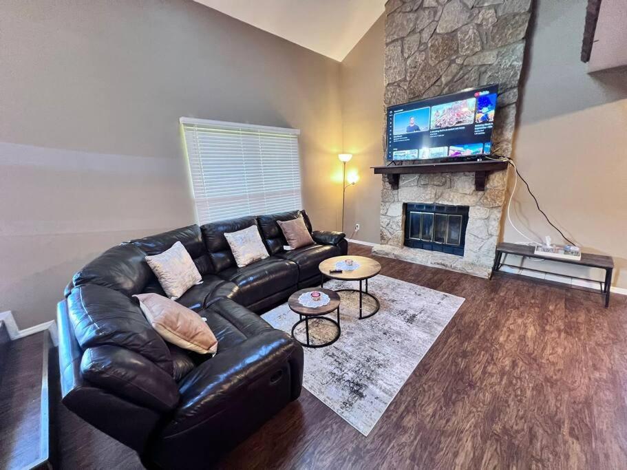 شقة The Cozy Townhouse Wpafb & Wsu فيربورن المظهر الخارجي الصورة